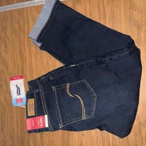 Levi's women’s Dark Blue Jeans